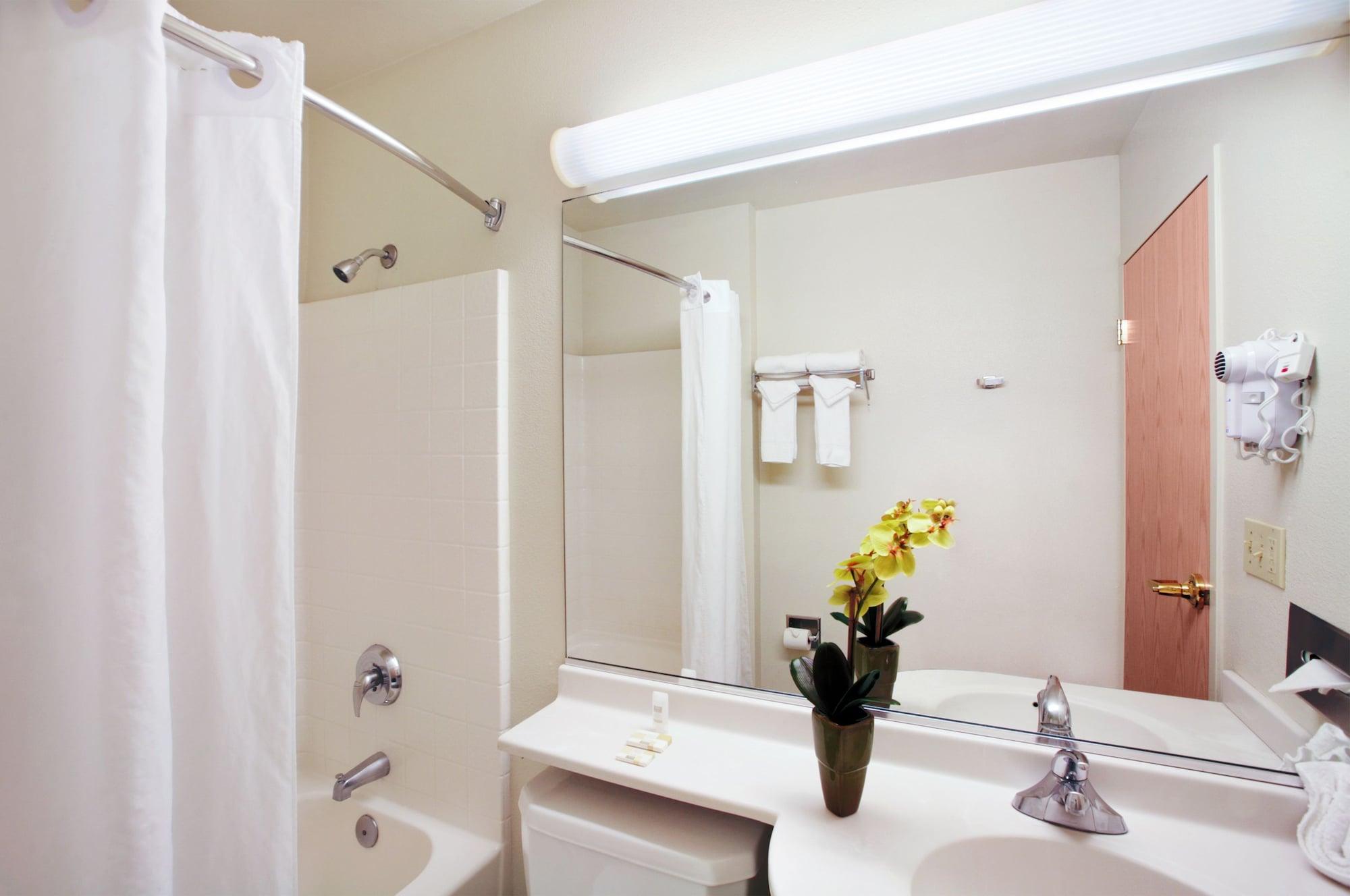 Microtel Inn&Suites Modesto Ceres Habitación foto